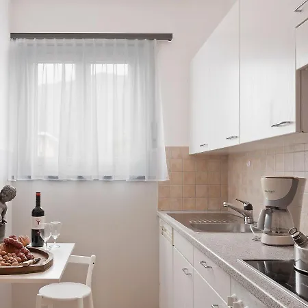 Large Suite-14 By Interhome Apartament *