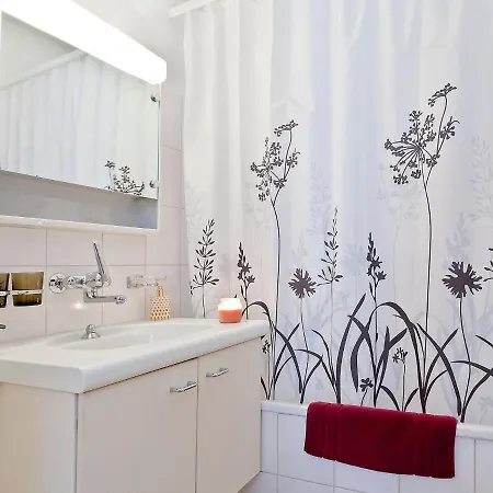 Apartament Large Suite-14 By Interhome