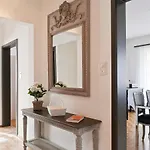 Large Suite.14 Ascona