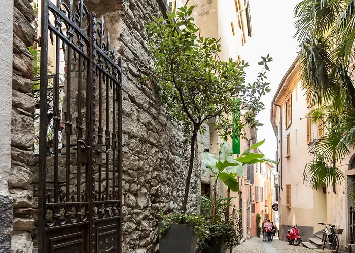 Διαμέρισμα Large Suite-14 By Interhome *